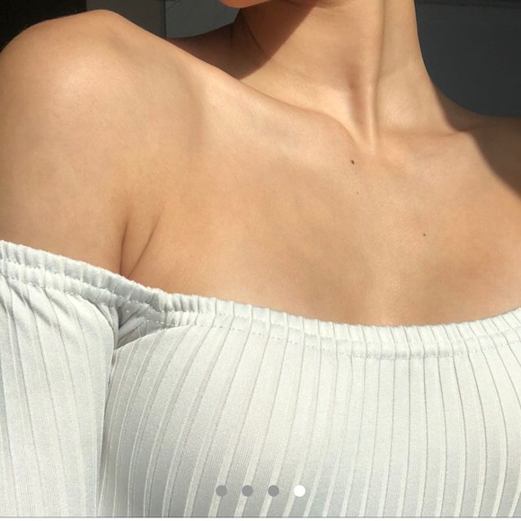 white off the shoulder bodysuit - Picture 4 of 4